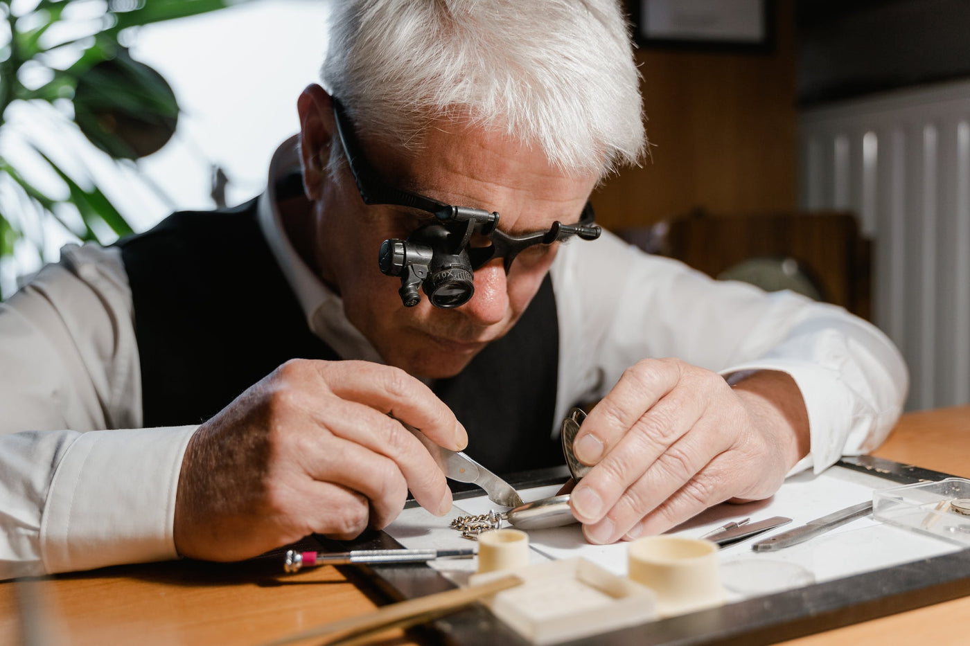 The Path to Becoming a Certified Watchmaker