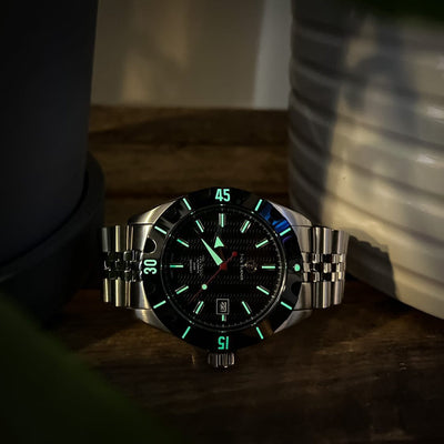 Jack Turner Watches Limited Edition Swiss Automatic Dive Watch the "TSUNAMI"