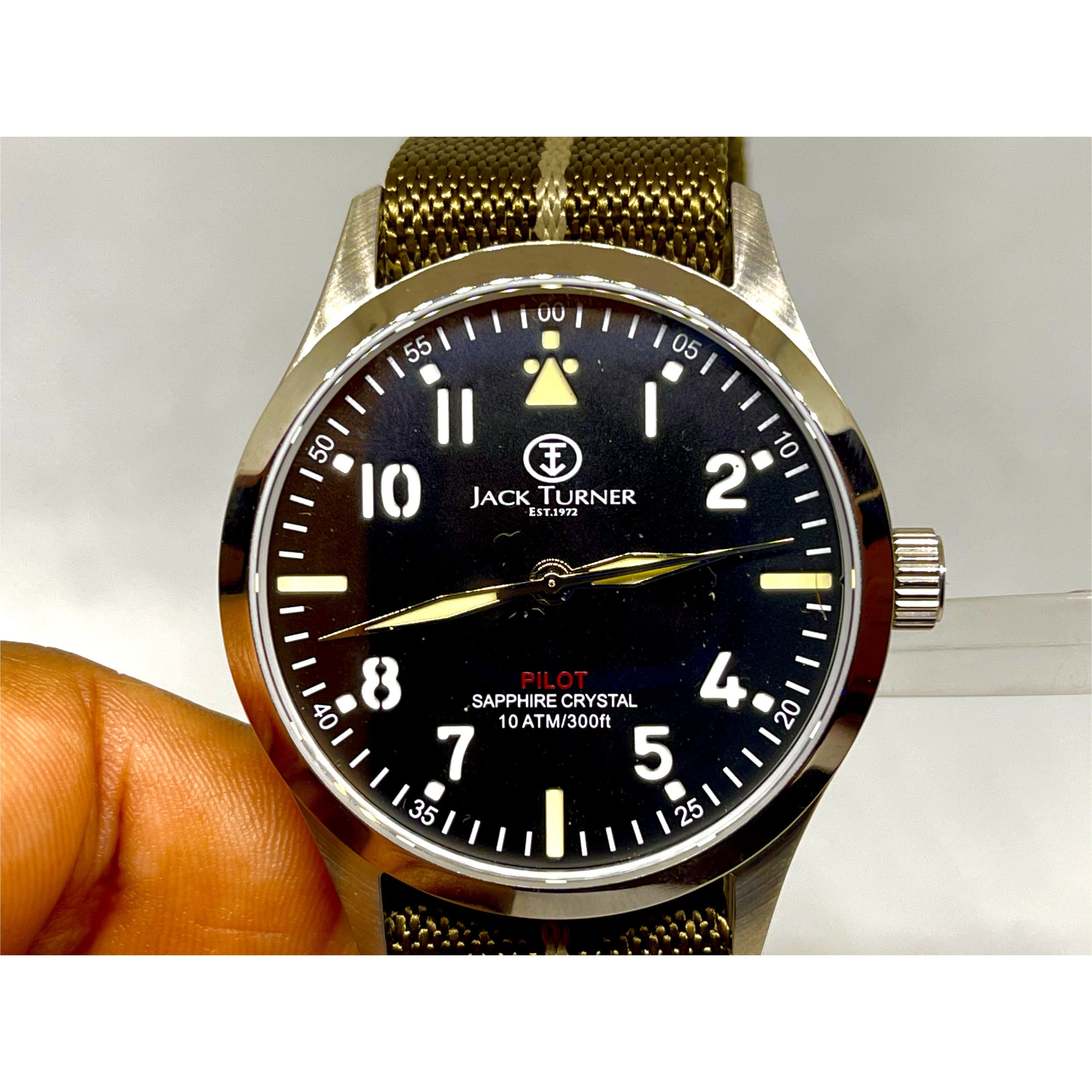 Black “THE TRAVELER” Stainless Steel Pilot / Field Watch with Mechanical Quartz Movement for Men